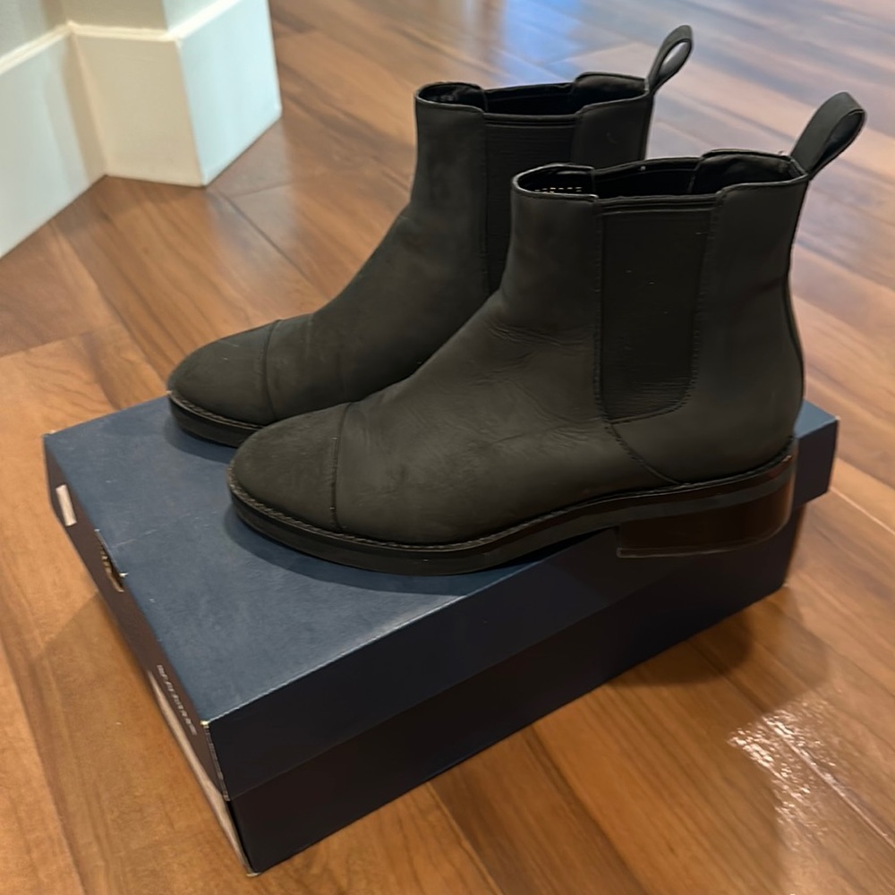 Cole Haan Boots size 5.5 Black